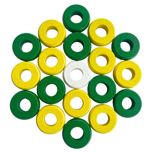 32 Green and Yellow Carrom / Pichenotte Rings - (Green / Yellow / Natural / Black / White) - Anneaux De Pichenottes - Game Accessories / Accessoires De Jeu