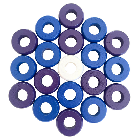 32 Blue and Purple Carrom / Pichenotte Rings - (Blue / Purple / Natural / Black / White) - Anneaux De Pichenottes - Game Accessories / Accessoires De Jeu