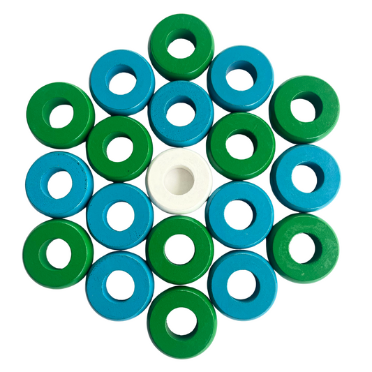 32 Green and Light Blue Carrom / Pichenotte Rings - (Green / Light Blue / Natural / Black / White) - Anneaux De Pichenottes - Game Accessories / Accessoires De Jeu